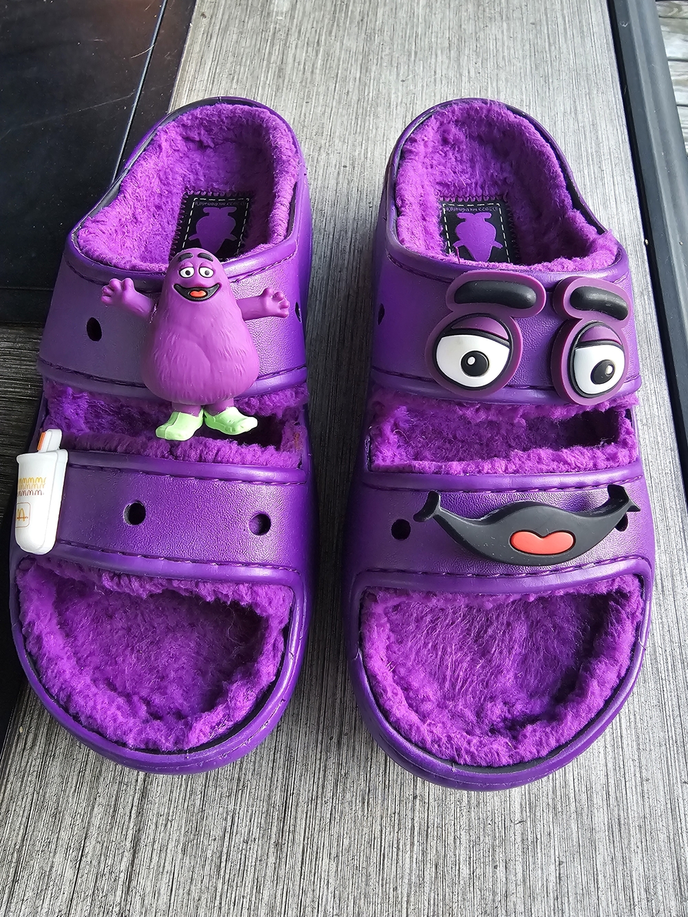 McDonalds Crocs Grimace Cozzzy Sandal Purple W9 M7 Fur Lined Slides 209392-510